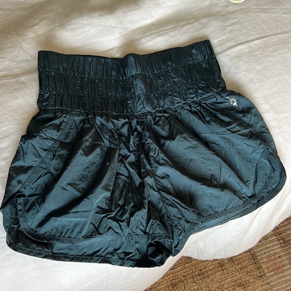 Free People The Way Home Shorts, Green Size S - Picture 2 of 4